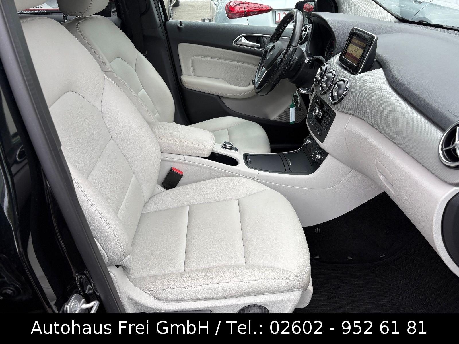 Mercedes-Benz B 200 LEDER*3.HAND*BIXENON/ILS*DISTRONIC*AHK*