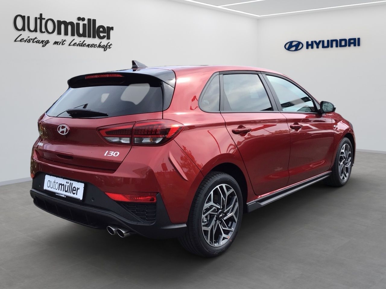 Fahrzeugabbildung Hyundai i30 N-LINE AUT DynLicht Kam. KeyLess KlimaA LED