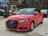 Audi A1 1.0 TFSI S-Line KLIMAAUT XENON PDC SHZG - Kleinwagen mit Unfallschaden
