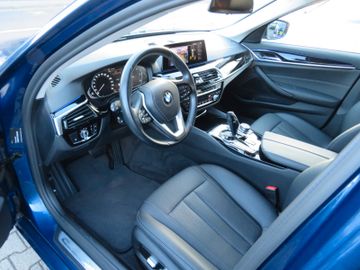 BMW 520 - 7