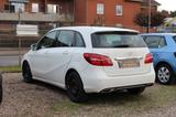 Mercedes-Benz B 200 Urban Automatik*LED*S.Heft*SHZ*Navi*Tempo* - gebrauchte Mercedes-Benz B 200 aus dem Jahr 2016