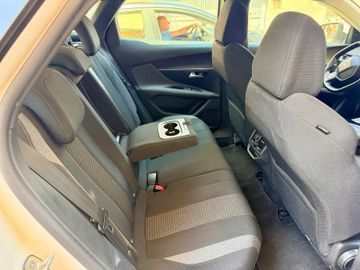 Peugeot 3008 - 9