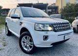 Land Rover Freelander 2.2 eD4 2WD S.W. SE - Land Rover Freelander aus 2014