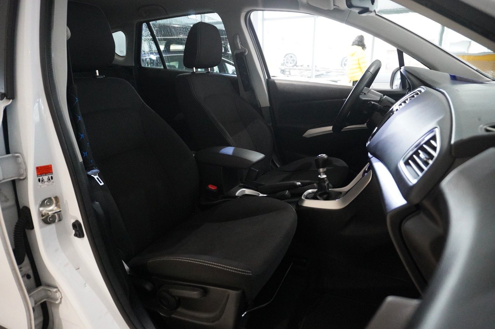 Fahrzeugabbildung Suzuki SX4 1.4 BOOSTERJET HYBRID NAVI/LED/SH/KAMERA/AHK