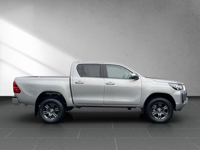 Toyota Hilux 2.4D 4x4 Double Cab Comfort *2xPDC*NAV*SHZ