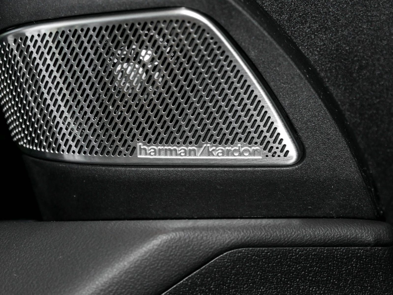 BMW iX3 - Bild 16