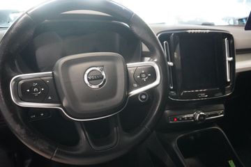 Volvo XC40 - 11