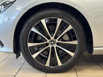 Mercedes E 300 - 11
