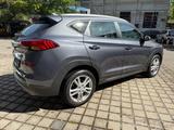 Hyundai Tucson Advantage 2WD NAVI-KAMERA-AUTOMATIK-TÜV - Hyundai TUCSON in München