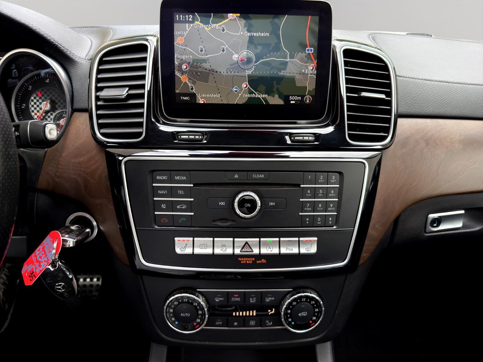 Mercedes-Benz GLE 350CDi V6 COUPE 4MATIC AMG*Leder*Pano*R-Cam*
