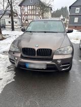 BMW  X5 4.0 xdrive 2011 - BMW X5 mit Diesel-Antrieb: 4.0