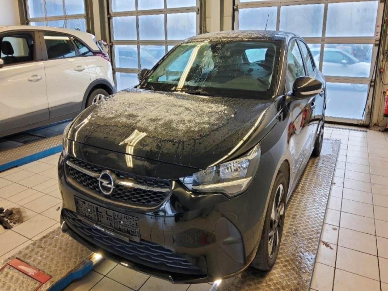 Fahrzeugabbildung Opel Corsa-e F EDITION 7KW NAVI/KAMERA/SHZ/VIRT./DAB+
