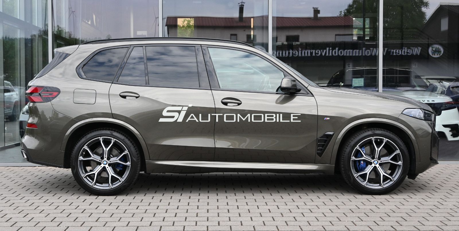 Fahrzeugabbildung BMW X5 xDr. 30d M-Sport Pro °UVP 128.340€°INDIVIDUAL