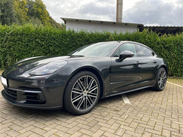 Porsche Panamera 4S Diesel