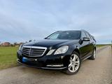 Mercedes-Benz E 350 CDI T 4matic/Elegance/Leder/Distr/SH/AHK