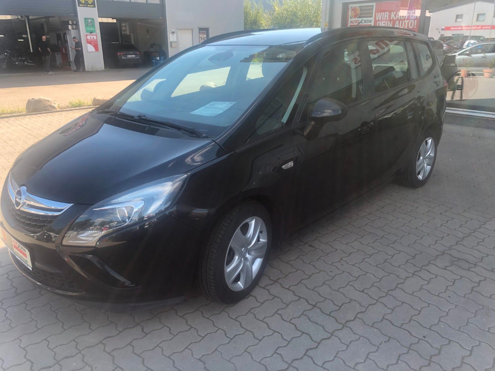 Fahrzeugabbildung Opel Zafira C Tourer 1.4 Automatik
