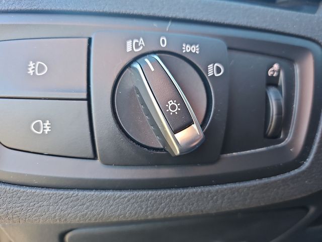 X1 sDrive 18i Automatik M Sport AHK