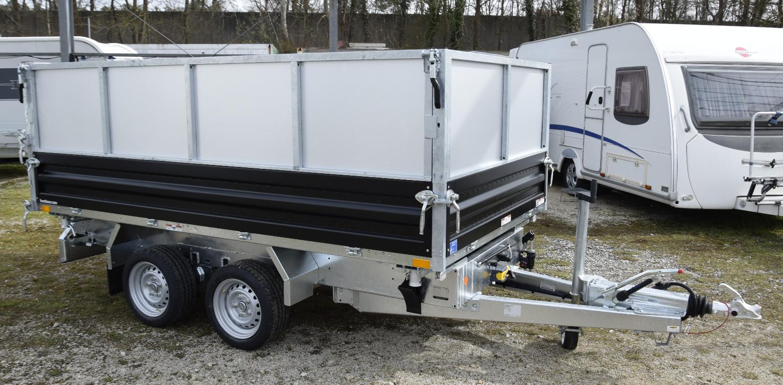 Humbaur HTK3500.31 mit Stahl schwarz und Alublechaufsatz