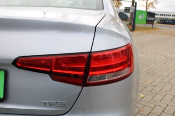 Audi Audi A4 Limousine Xenon *scheckh.8-fach*