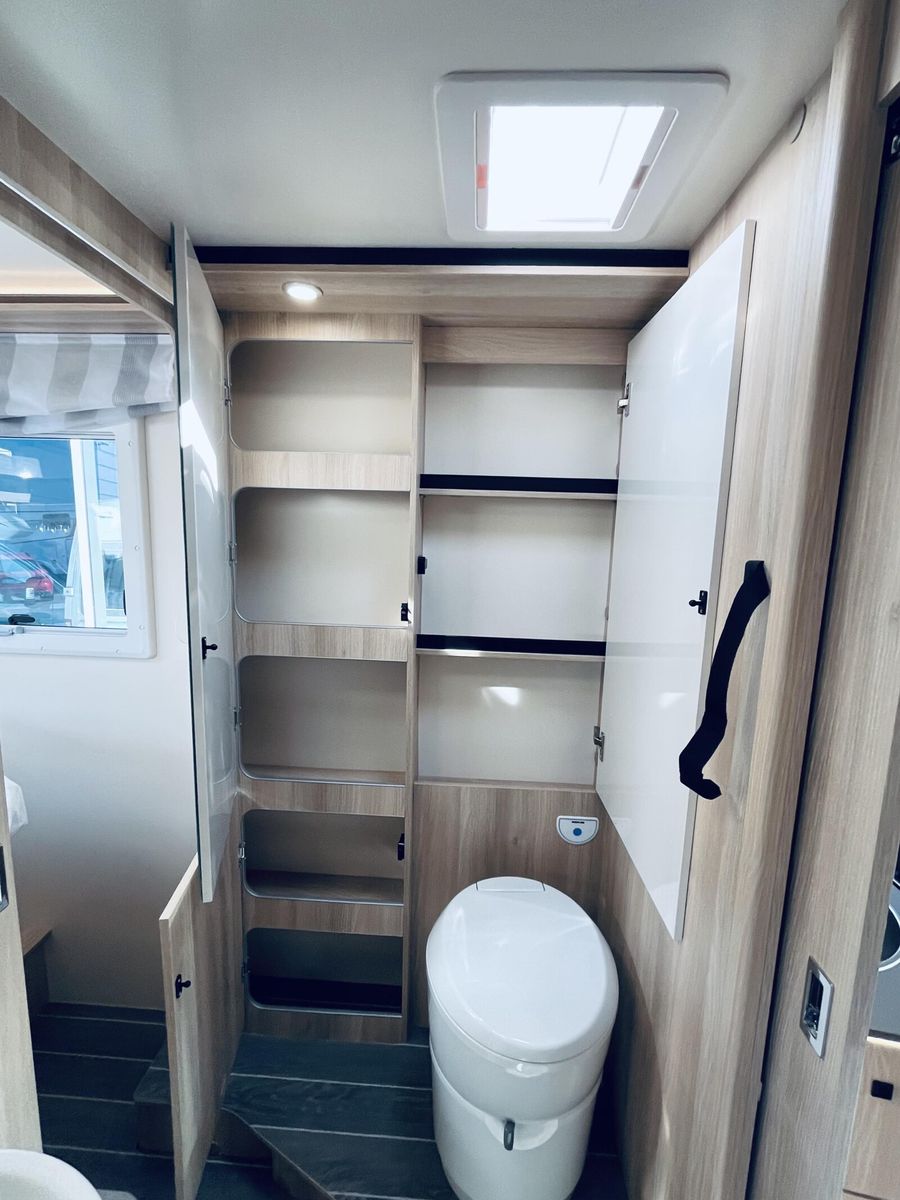 Fahrzeugabbildung NobelART T 6000 Ford