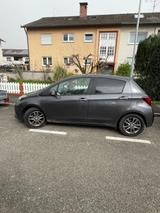 Toyota Yaris 1,0-l-VVT-i - - Toyota Yaris Gebrauchtwagen in Freiburg