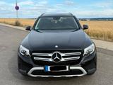 Mercedes-Benz GLC 220d 4Matic LED Navi Ambient Beleuchtung - Mercedes-Benz GLC 220 aus 2015