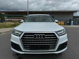 Audi Q7 3.0 TDI quattro Automatik "3x S Line" 1.Hand" - Audi Q7: Auto