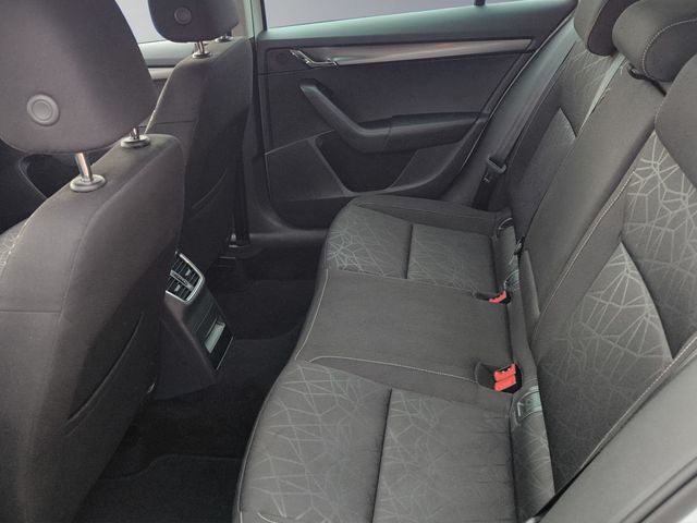 Octavia Combi Clever nur Gewerbe/Händler