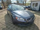 Volvo  V 70  Vol Austatung - gebrauchte Volvo V70 aus dem Jahr 2011