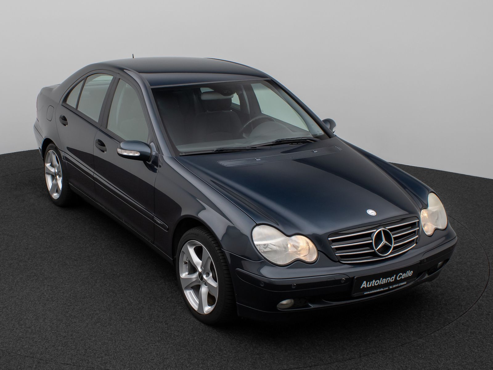 Fahrzeugabbildung Mercedes-Benz C 180 Limousine Kompressor Tempomat PDC