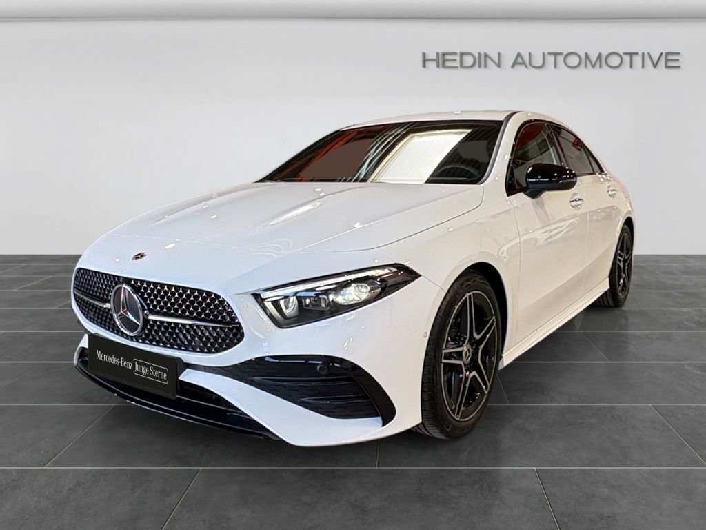 Mercedes-Benz A 180 Lim AMG|MBEAM|NIGHT|DISTR|KAM|LHZ+SHZ|AMBI imagem 2