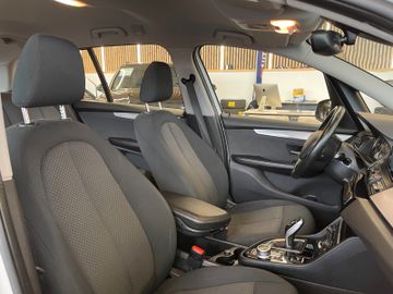 BMW 216 d  Gran Tourer  *1.HAND*PDC*NAVI*TEMPOMAT*