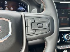 Fahrzeugabbildung GMC Sierra 1500 AT4 6.2L V8 LED ACC HUD AHK 360°