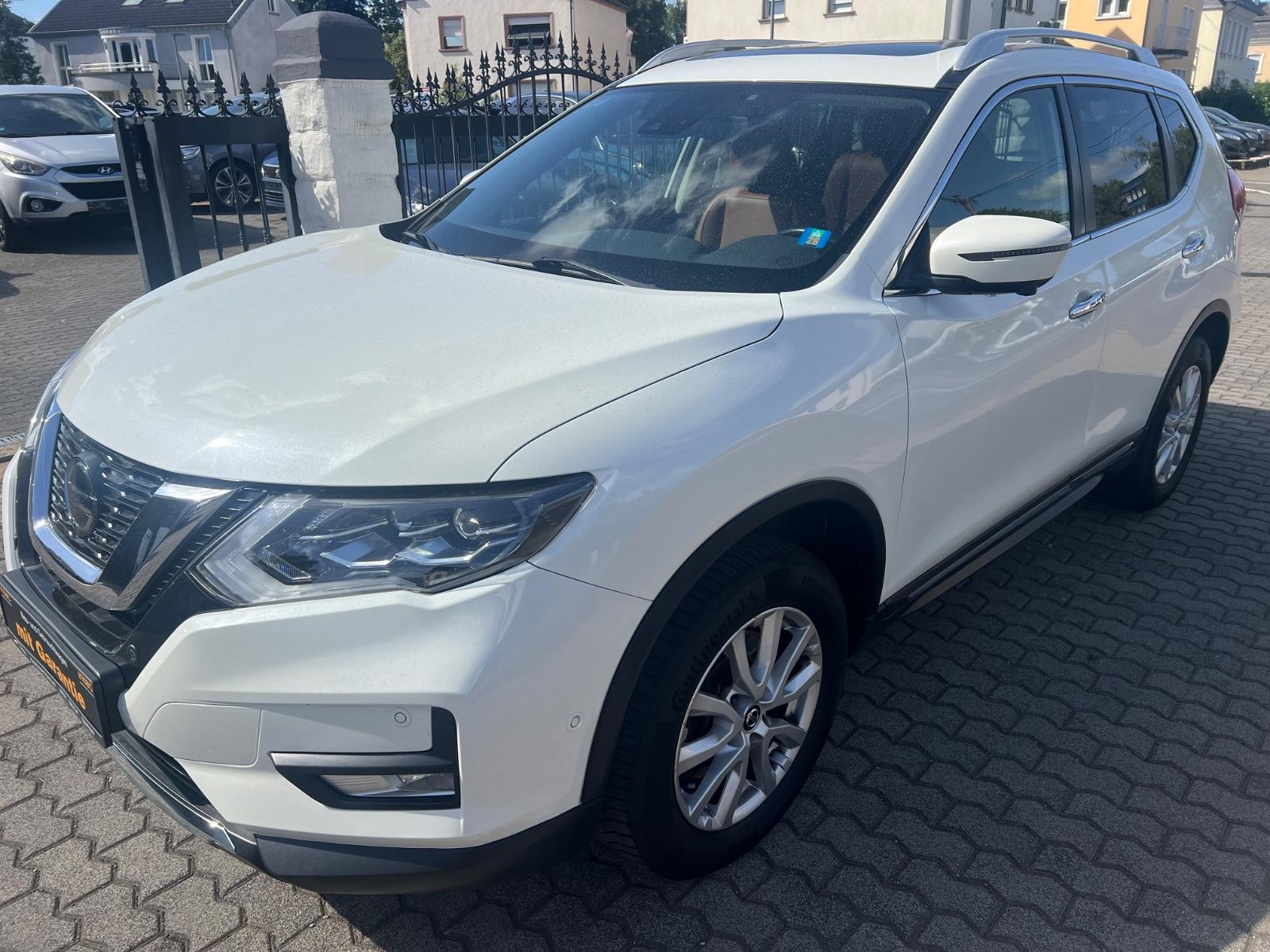Nissan X-Trail 1.3 Automatik **7 Sitzer**