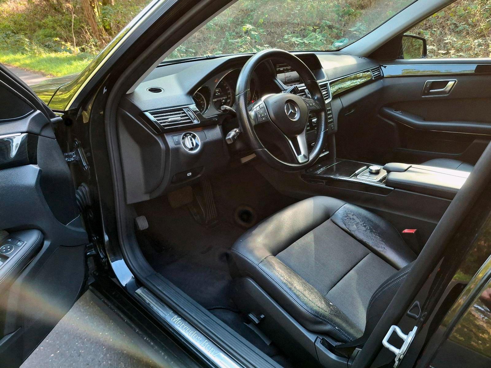 Mercedes-Benz E350 2013 — photo 9