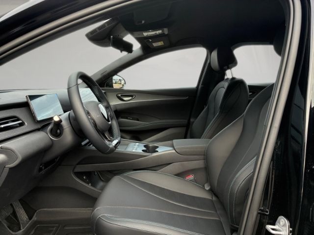 BYD SEAL 6