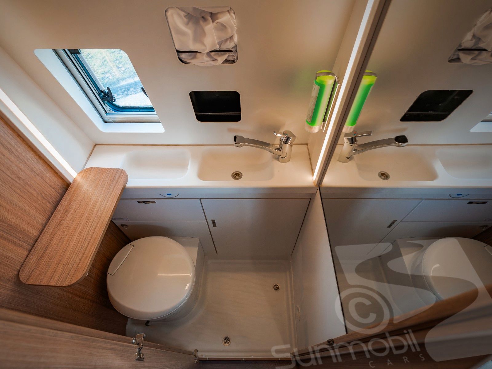 Fahrzeugabbildung Weinsberg CARABUS 600 MQ #6xPAKETE#150L Kühlschrank