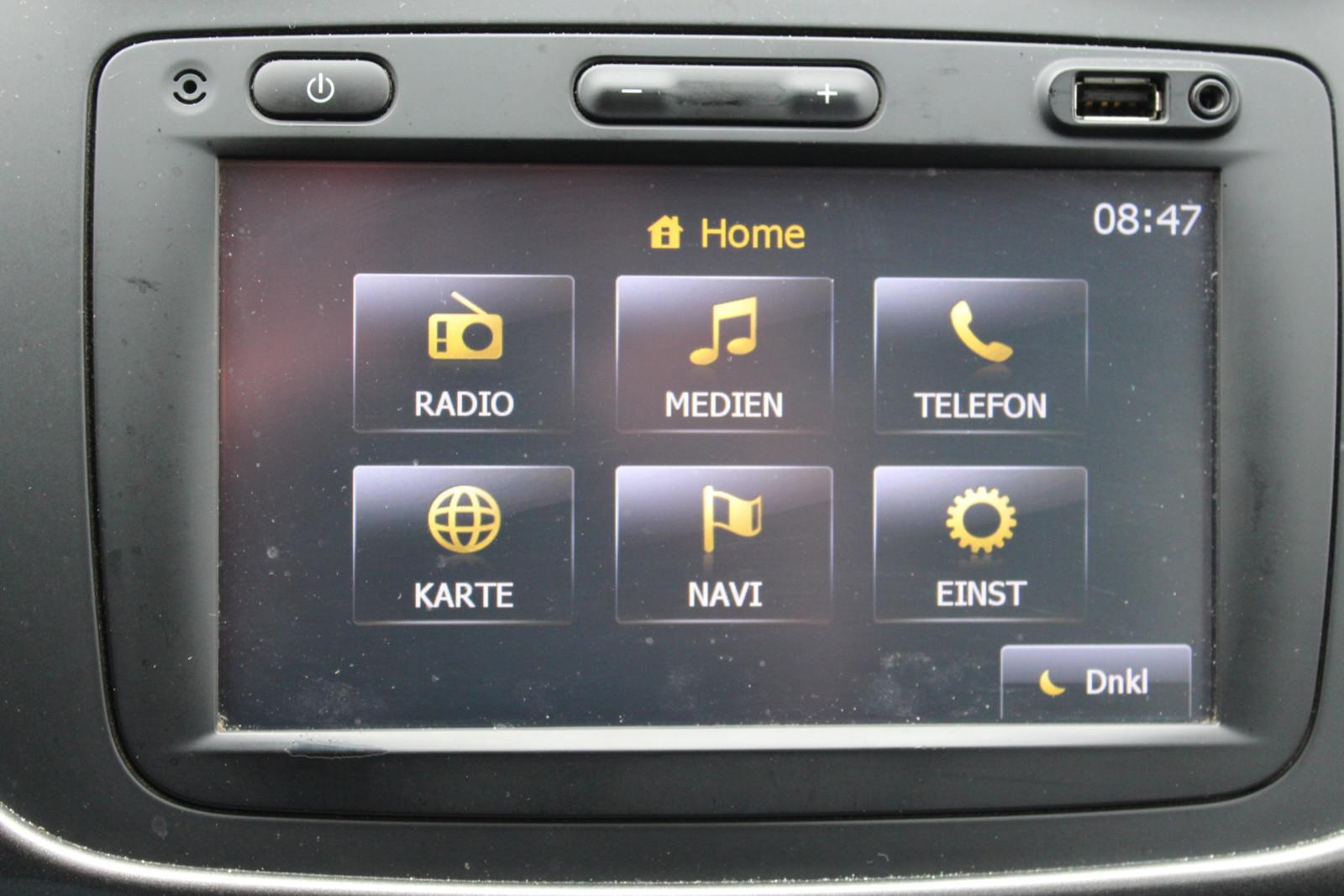 Dacia Logan 2014 — photo 23