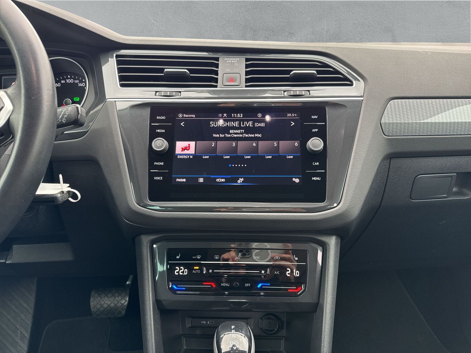 Fahrzeugabbildung Volkswagen Tiguan 2.0 TDI Life SHZ