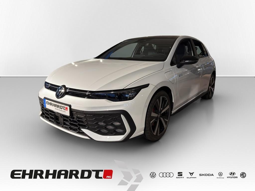 Volkswagen Golf VIII 1.5 eHybrid DSG GTE BLACK STYLE*AHK*PA