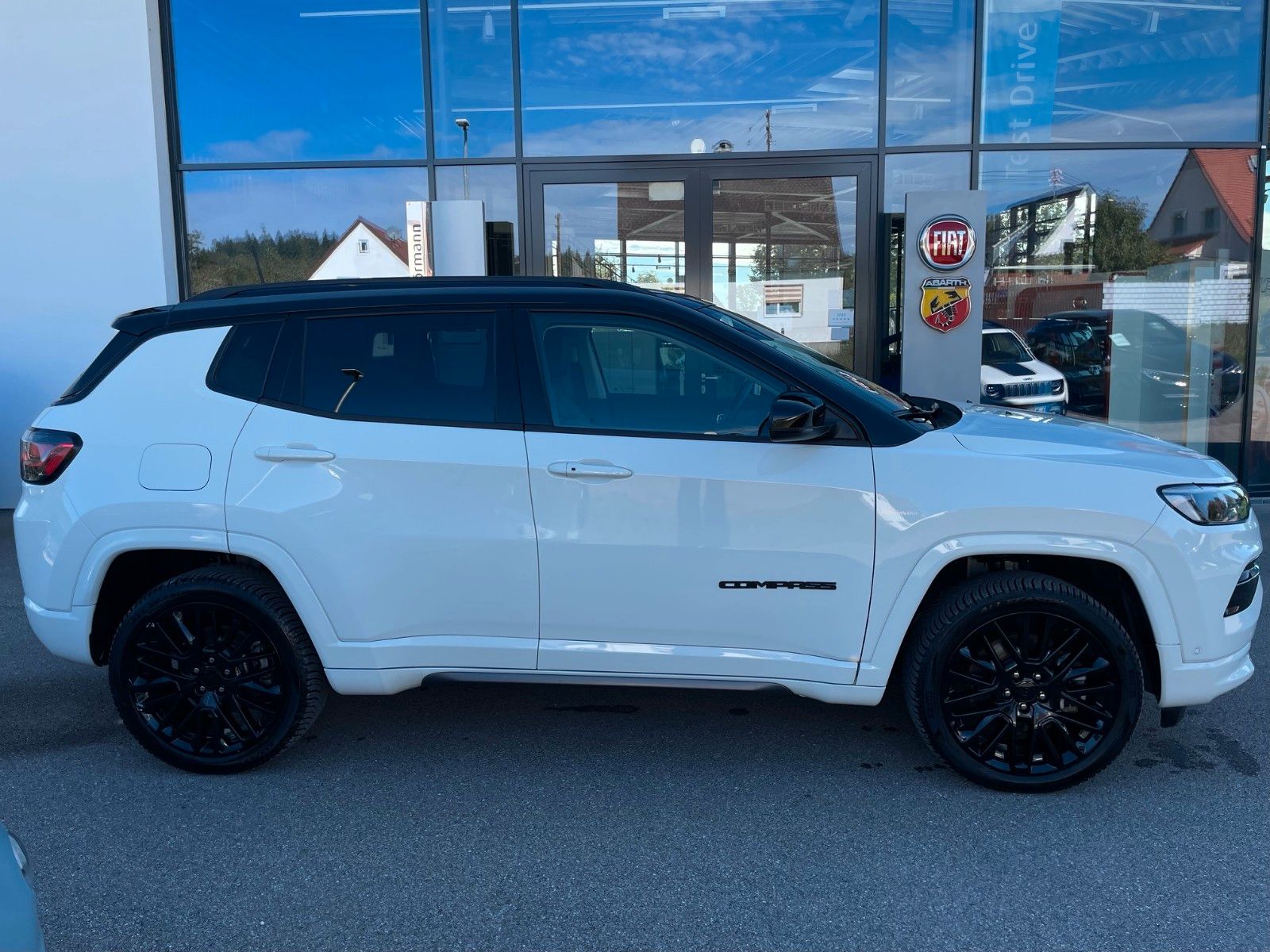 Fahrzeugabbildung Jeep Compass S PHEV 4XE /Carplay /Leder /LED /Navi