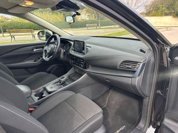 Nissan Qashqai - 12