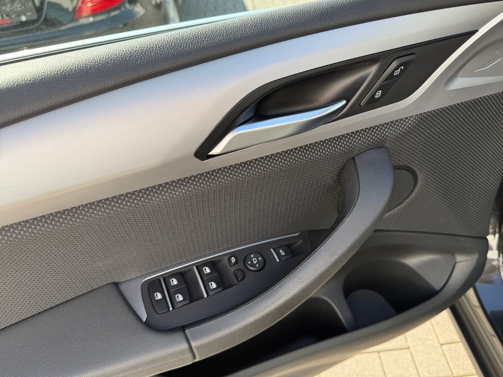 Fahrzeugabbildung BMW X3 xDrive20i Aut. 1.HAND PANO