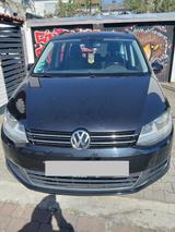 Volkswagen Sharan 2.0 TDI 7-SITZER/NAVI/PDC H+V/SZH/AHK