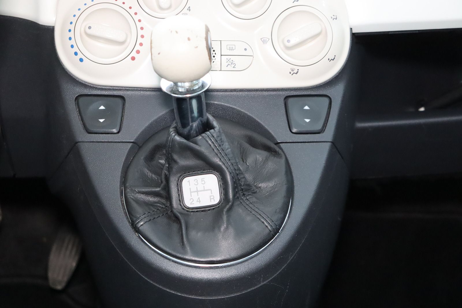 Fahrzeugabbildung Fiat 500 1.2 8V Lounge * Klima * Alu