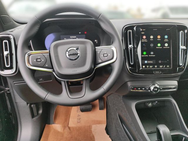VOLVO EX40 (Bild 14 von Array)
