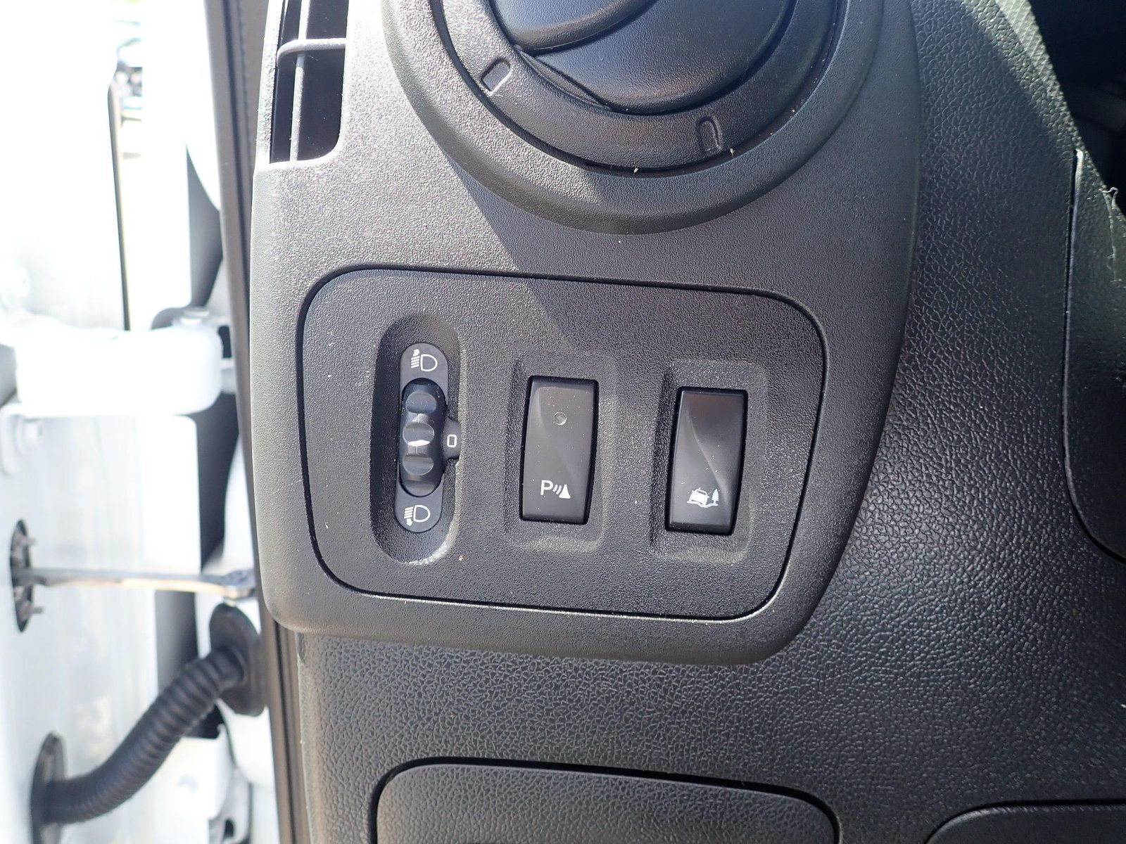 Fahrzeugabbildung Renault Master III Kasten L2H2 3.5to