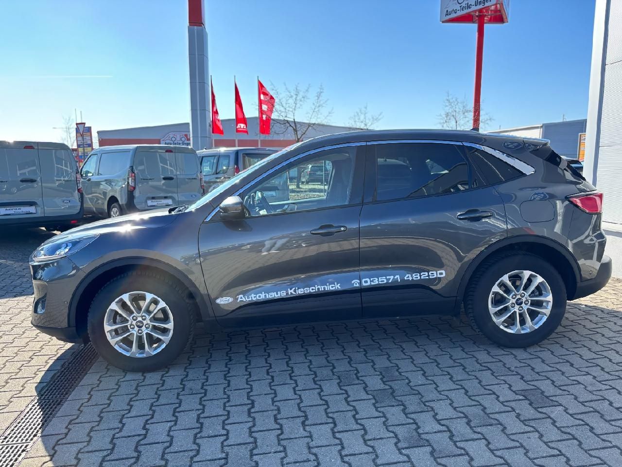 Fahrzeugabbildung Ford Kuga Titanium