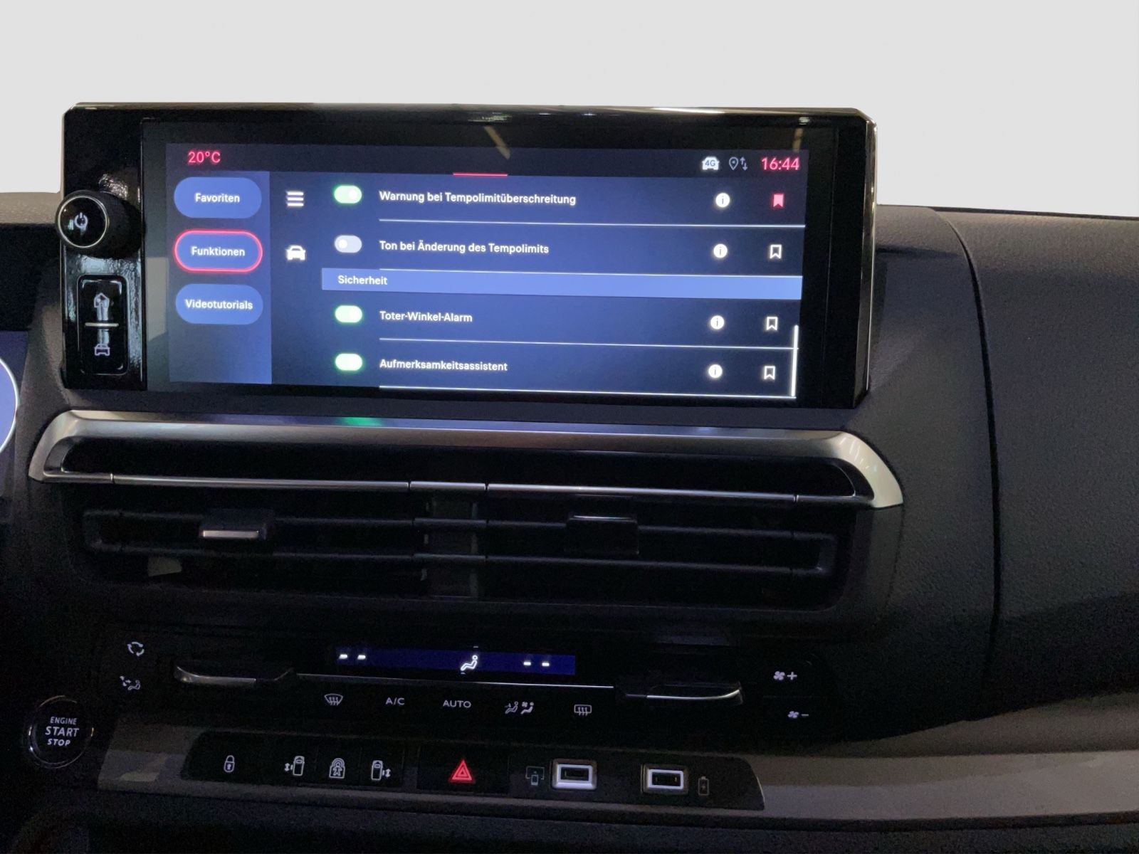 Fahrzeugabbildung Citroën Ulysse L2 2.0  180 PS AT8 LEDER  **TOP**