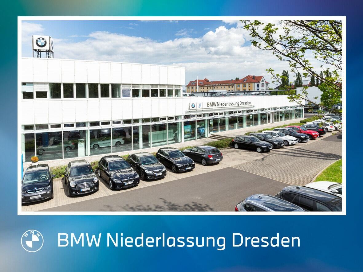 showroom-image-main